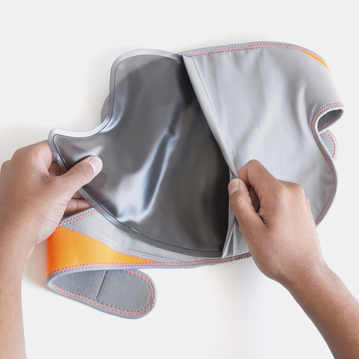 Hot & Cold Gel Knee Wrap InnovaGoods - Image 3